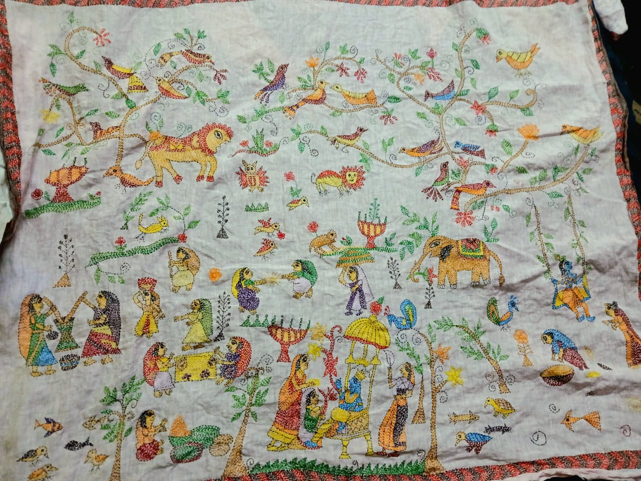 407 Handcrafted Sujini Embroidery Wall Hanging – Folk Art Storytelling Design with Nature & Cultural Motifs | Bihar Handloom