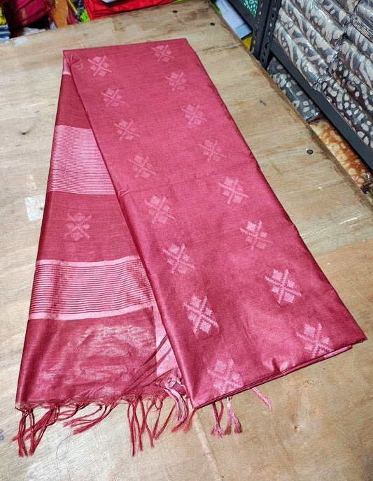 521  Handwoven Bhagalpur Silk Dupatta – Maroon with Self-Woven Geometric Motifs | Bihar Handloom