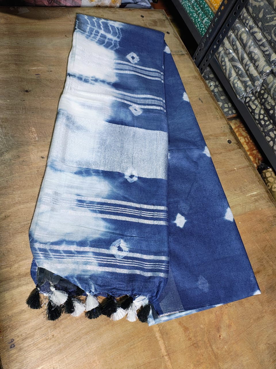 511 Handwoven Bhagalpur Silk Dupatta – Indigo Blue & White Tie-Dye Pattern with Tassels | Bihar Handloom